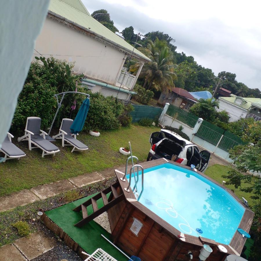 Villa Les Flamboyants 珀蒂堡 外观 照片